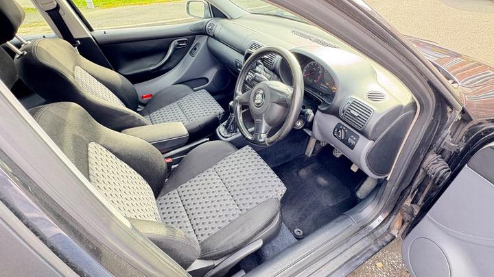 SEAT Leon - 1.8 20v Cupra 5dr - Fresh MOT - Image 5