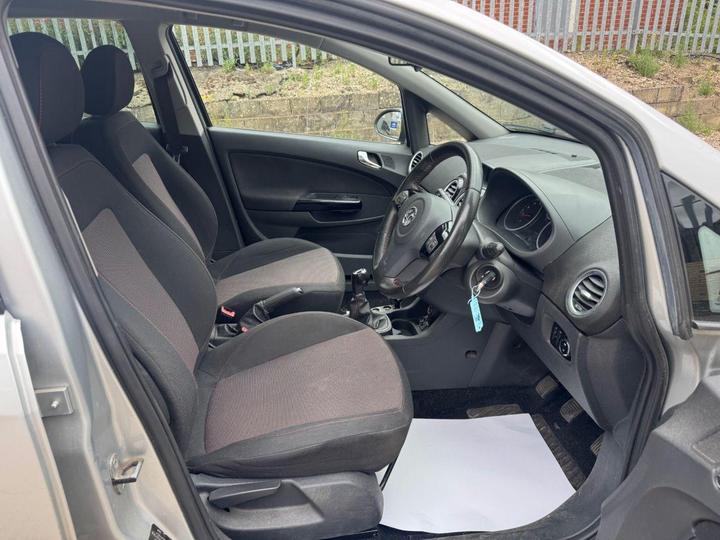 Vauxhall Corsa - 1.2 16V SXi Euro 5 5dr (A/C) - ***LOVELY CONDITION EXAMPLE*** - Image 9