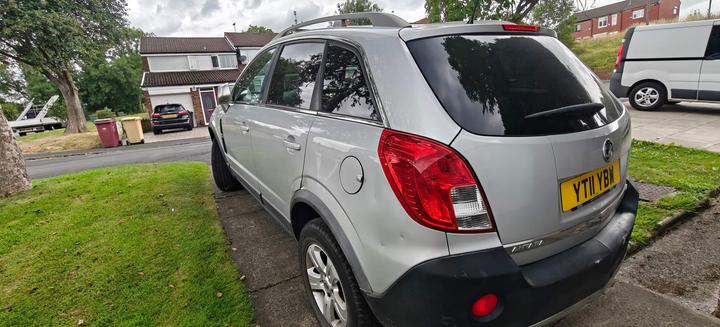 Vauxhall Antara - 2.2 CDTi Exclusiv 2WD Euro 5 5dr - Image 8