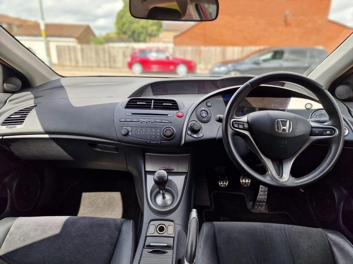 Honda Civic - 1.8 i-VTEC Si 5dr - ULEZ.2 keys, 1 f keeper, c/c, - Image 13