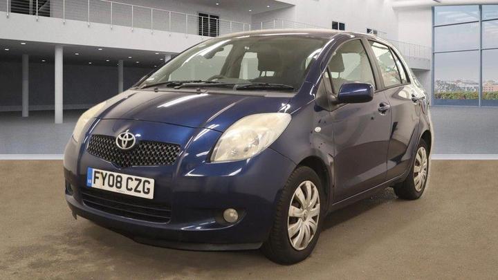 Toyota Yaris - 1.3 VVT-i T3 5dr - ULEZ+SERVICE HISTORY+5DR+AC! - Image 2