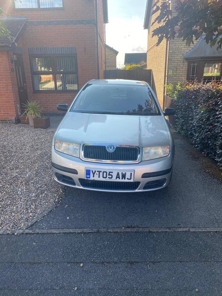 Cheap Skoda Fabia - 1.2 HTP 12V Classic 5dr for sale in Chesterfield, Derbyshire