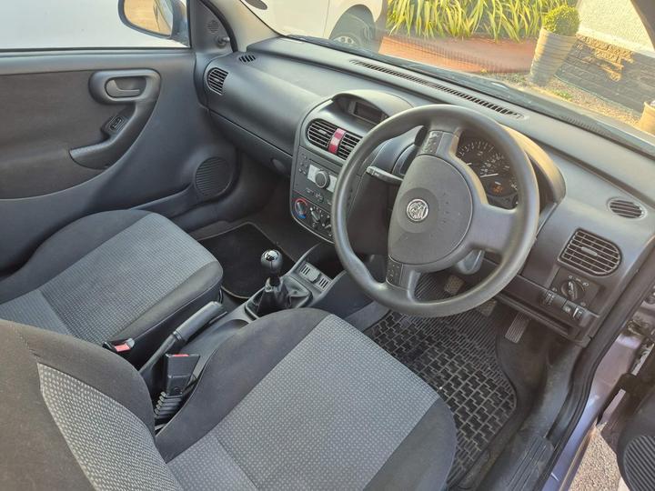 Vauxhall Corsa - 1.0i Life 3dr - Image 9