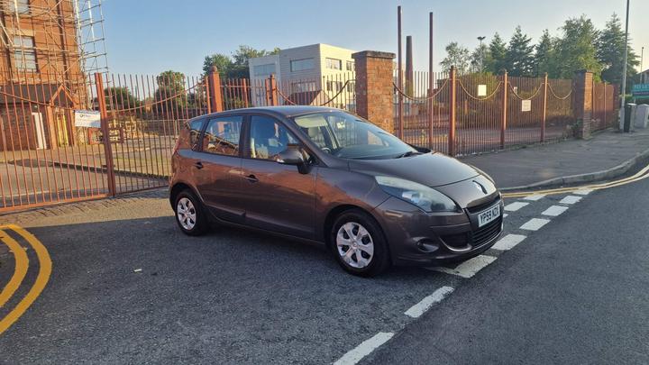 Cheap Renault Scenic - 1.5 dCi Expression Euro 4 5dr for sale in Rochdale, Greater Manchester