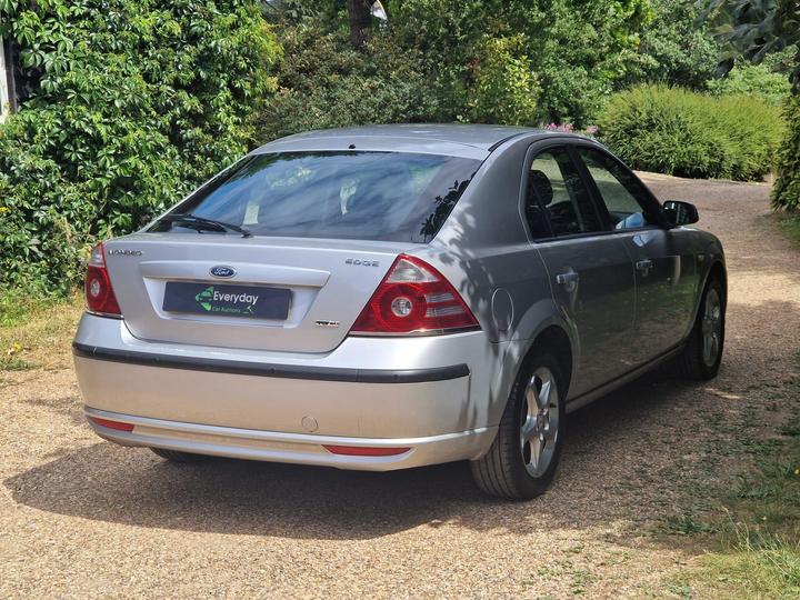 Ford Mondeo - 2.2 TDCi SIV Edge 5dr - New in stock and ready to go - Image 44