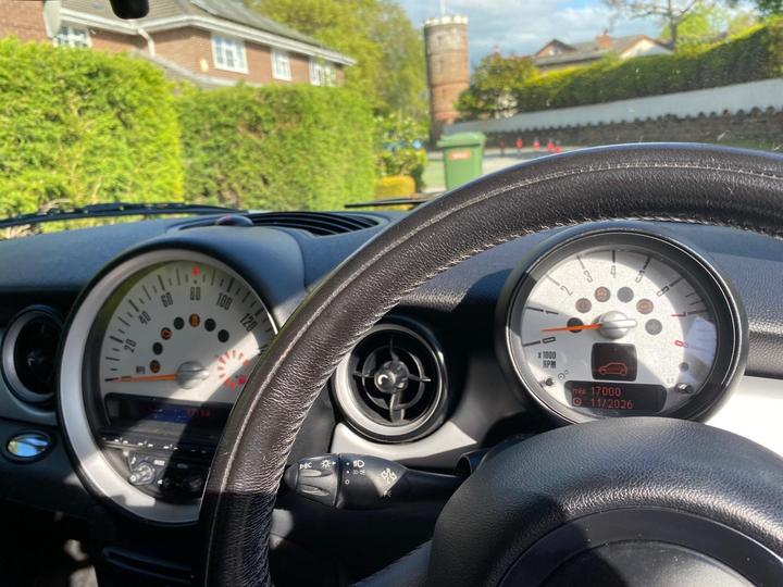 MINI Hatch - 1.6 One Euro 5 3dr - Image 3