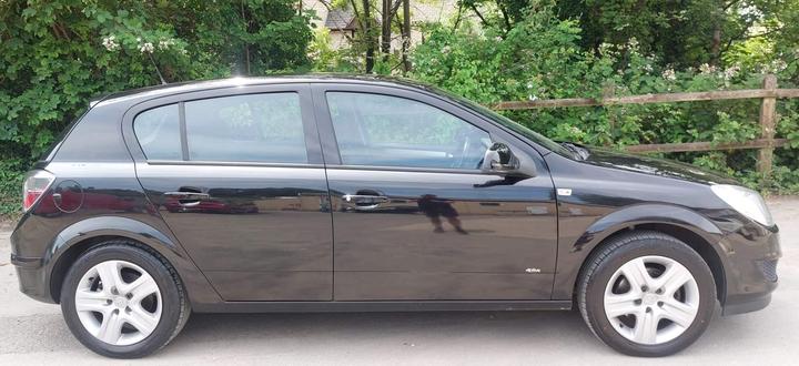 Vauxhall Astra - 1.6i Active Plus 5dr - Image 6