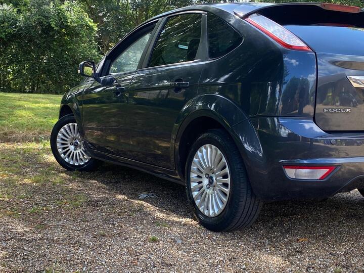 Ford Focus - 1.8 Titanium 5dr - TITANIUM SPEC/ULEZ/MANUAL - Image 27