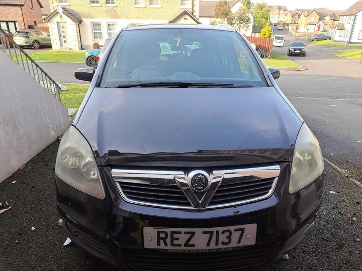 Vauxhall Zafira - 1.6 Breeze Plus Euro 4 5dr - Image 8