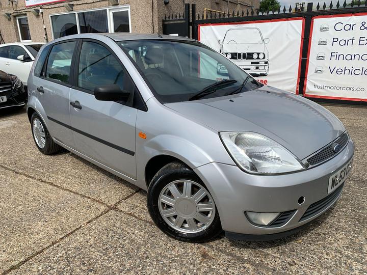 Cheap Ford Fiesta - 1.4 Ghia 5dr - Recent New Cambelt for sale in Feltham, Greater London