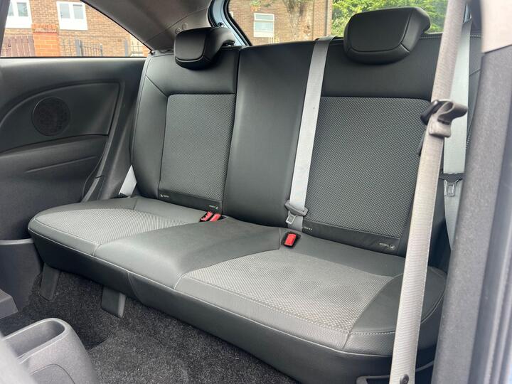Vauxhall Corsa - 1.2i 16v Design 3dr (a/c) - FULL SERVICE HISTORY/LONG MOT - Image 11