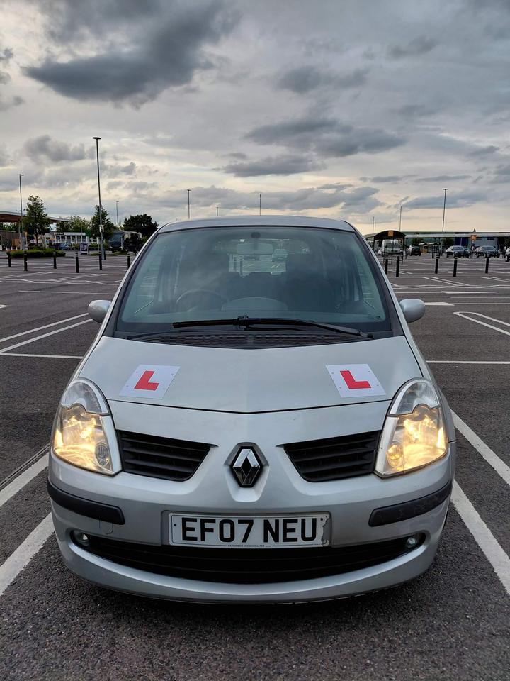 Cheap Renault Modus - 1.6 16v Dynamique S 5dr - Fresh Automatic Renault !!! for sale in Leicester, Leicestershire