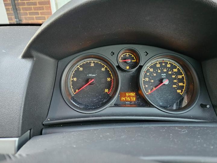 Vauxhall Astra - 1.7 CDTi ecoFLEX Life 5dr (a/c) - Image 6