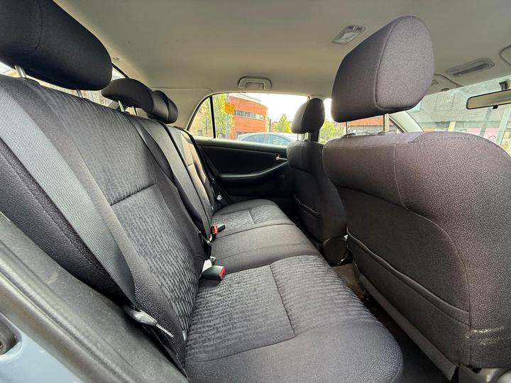 Toyota Corolla - 1.4 VVT-i T2 5dr - Great first time car - Image 11