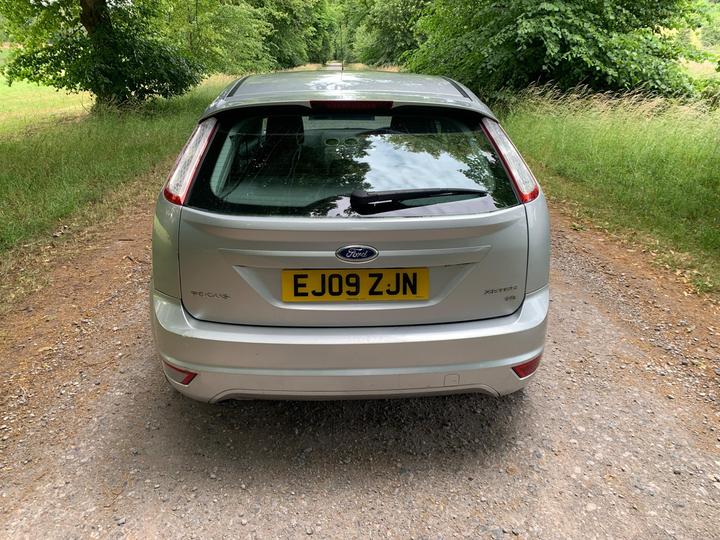 Ford Focus - 1.6 Zetec 5dr - 12 months mot available - Image 7