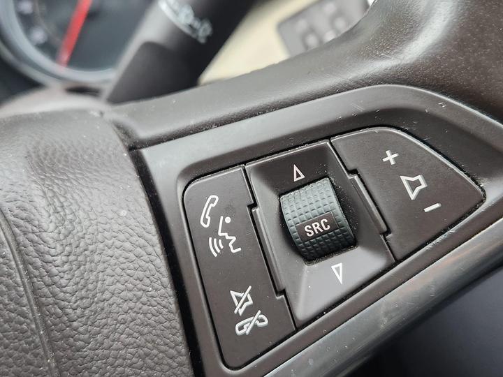 Vauxhall Insignia - 2.0 CDTi Exclusiv Euro 5 5dr - Hpi clear/Delivery/Live video - Image 9