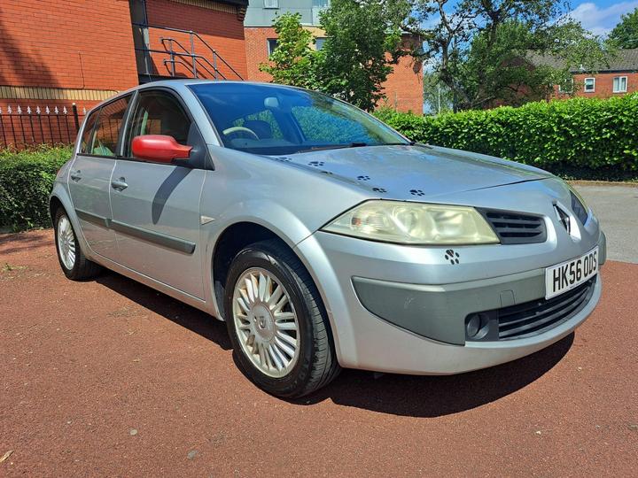 Cheap Renault Megane - 1.6 VVT Privilege 5dr for sale in Hyde, Greater Manchester