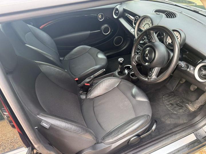 MINI Hatch - 1.6 Cooper D Euro 5 (s/s) 3dr - PX WELCOME/12 MONTHS MOT - Image 8