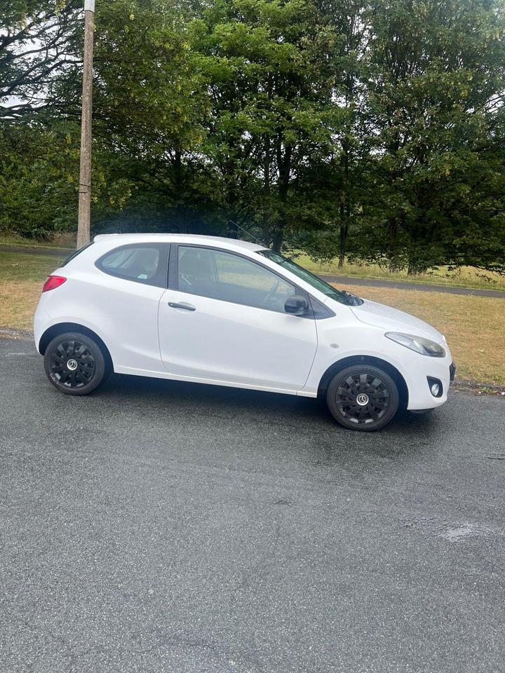 Mazda Mazda2 - 1.3 TS Euro 5 3dr - 12 MONTHS MOT PSH - Image 2