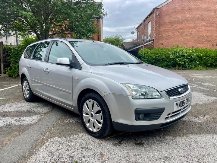 Cheap Ford Focus - 2.0 Ghia 5dr for sale in Hyde, Greater Manchester
