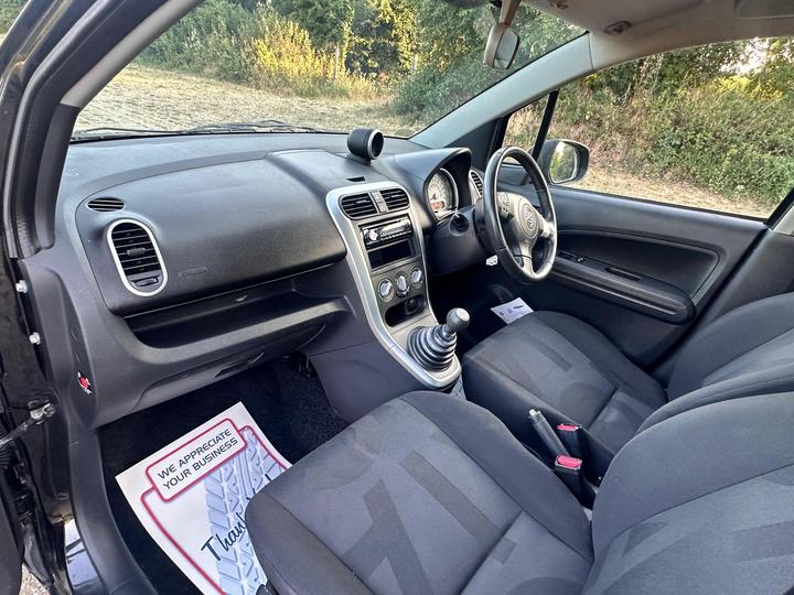 Vauxhall Agila - 1.2 16V Design Euro 5 5dr - FRESH MOT, FRESH SERVICE - Image 35