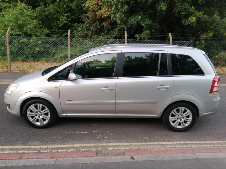 Vauxhall Zafira - 1.8 16V Design Euro 4 5dr - ULEZ/DESIGN SPEC - Image 6