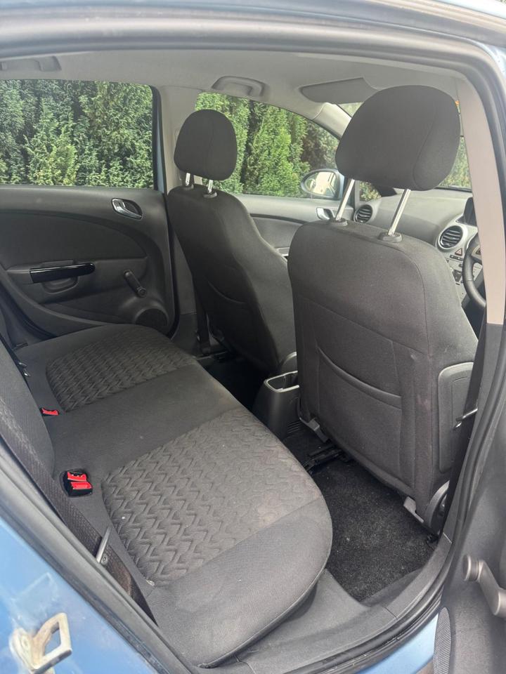 Vauxhall Corsa - 1.2 16V Energy Euro 5 5dr (A/C) - Image 8