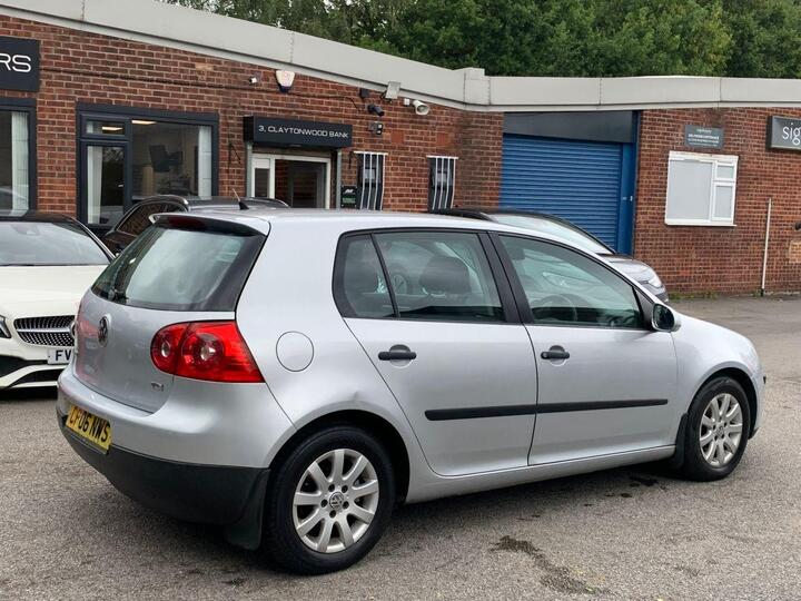 Volkswagen Golf - 1.9 TDI SE 5dr - Image 5
