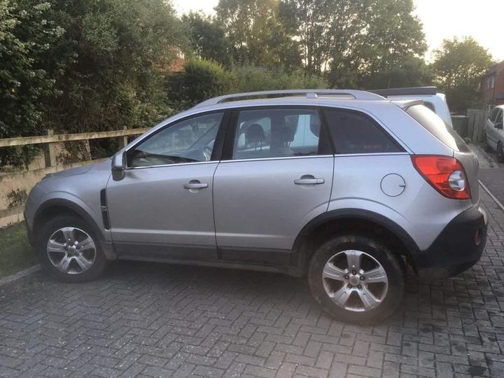 Vauxhall Antara - 2.0 CDTi 16V E 4WD Euro 4 5dr - First to see will buy - Image 6