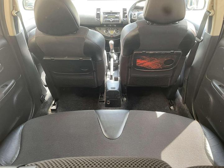 Nissan Note - 1.6 16v SVE 5dr - Image 11