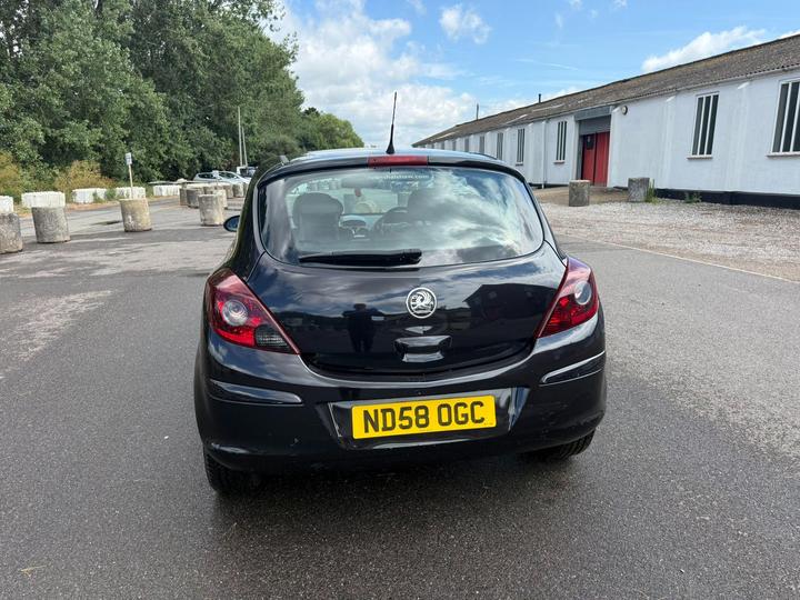 Vauxhall Corsa - 1.2i 16v Design 3dr (a/c) - NEW MOT, CLUTCH & TIMING CHAIN - Image 8
