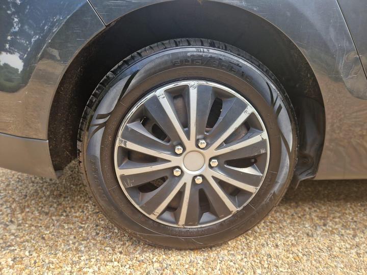 Renault Grand Scenic - 1.5 dCi Expression Euro 5 5dr - New in stock and ready to go - Image 11