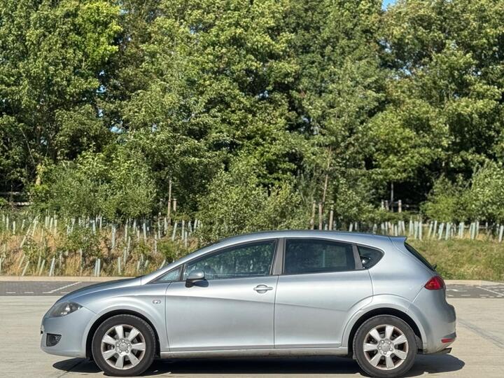 SEAT Leon - 1.9 TDI Stylance Euro 4 5dr - SPARES AND REPAIRS - Image 7
