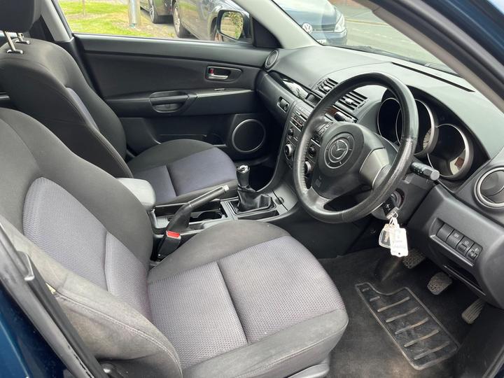 Mazda Mazda3 - 1.6 TS2 5dr - LOW MILEAGE + CHEAP RUNABOUT! - Image 15