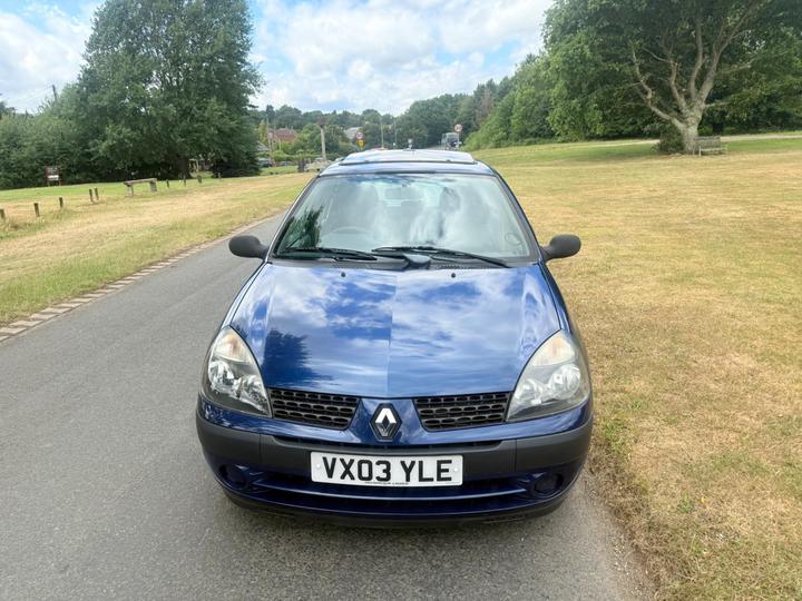 Renault Clio - 1.2 16v Expression 5dr - Low mileage 18000. 1.2 5drs - Image 10