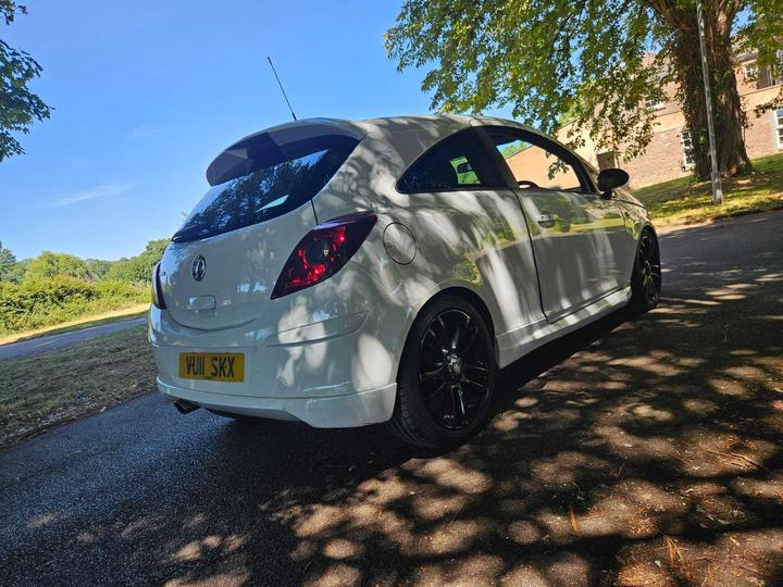 Vauxhall Corsa - 1.2i 16v Limited Edition 3dr (a/c) - ulez complian limited edition - Image 2