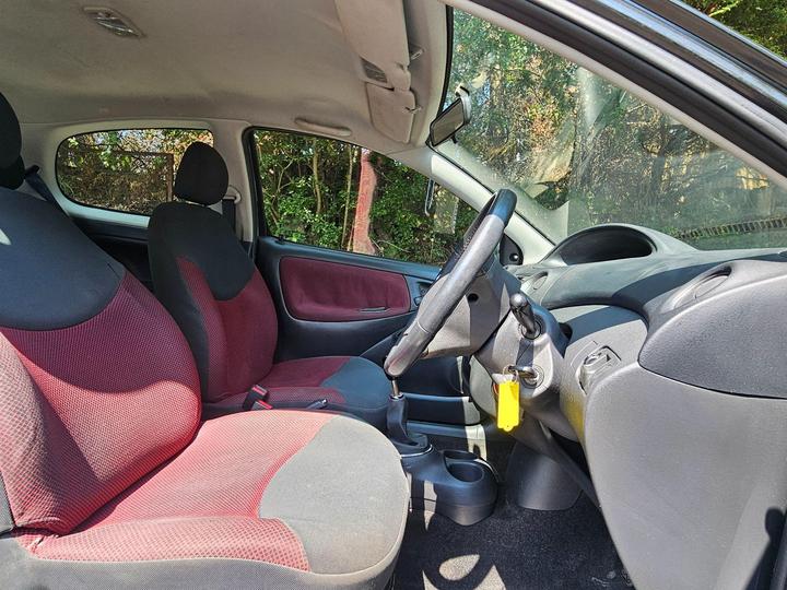 Toyota Yaris - 1.3 VVT-i Colour Collection 3dr - MORE INFORMATION COMING SOON - Image 12