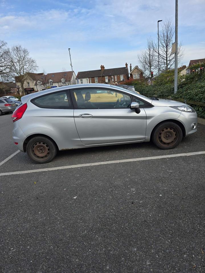 Ford Fiesta - 1.4 TDCi DPF Edge 3dr - Image 5