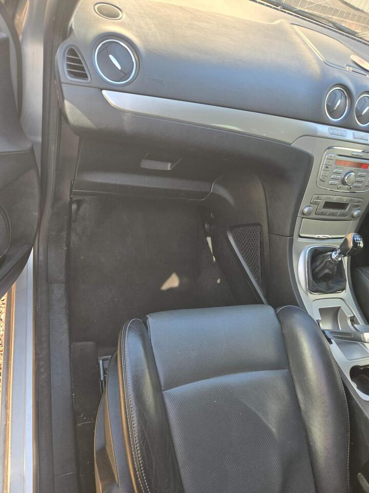 Ford S-Max - 2.0 TDCi Zetec 5dr - Image 10