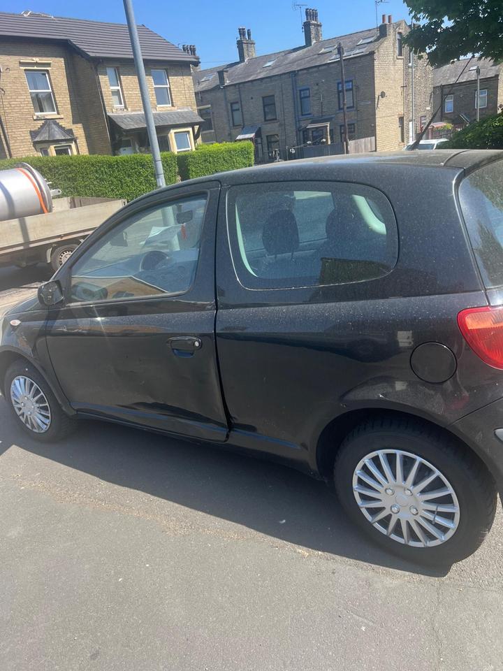 Toyota Yaris - 1.0 VVT-i T3 3dr - driving well , no problems - Image 3