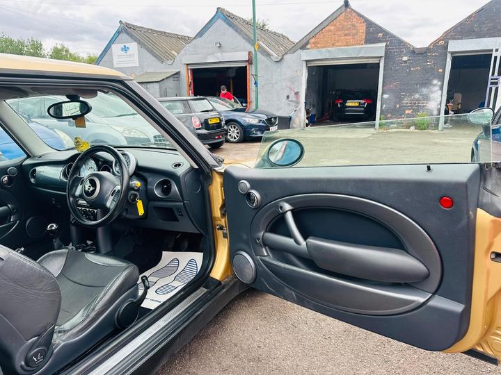 MINI Hatch - 1.6 One Euro 4 3dr - Great condition - Image 17