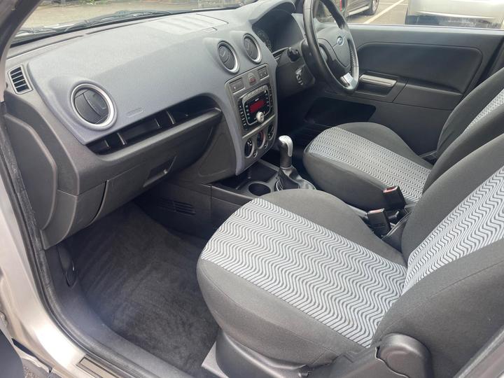 Ford Fusion - 1.6 TDCi Plus 5dr - Diesel Fusion With Park Sensor - Image 8