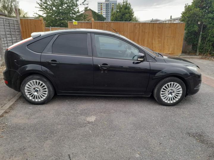 Cheap Ford Focus - 1.8 Titanium 5dr for sale in Oxford, Oxfordshire