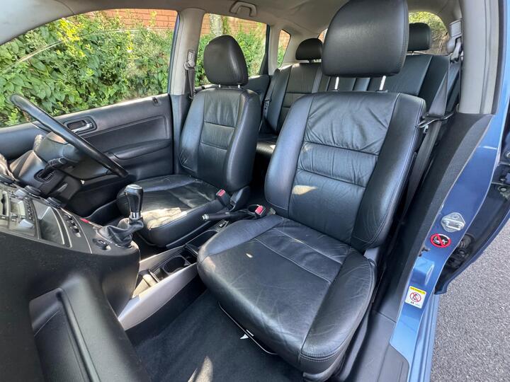 Honda Civic - 1.6 i-VTEC Executive 5dr - GOOD SPEC ULEZ MOT SRV HISTORY - Image 12