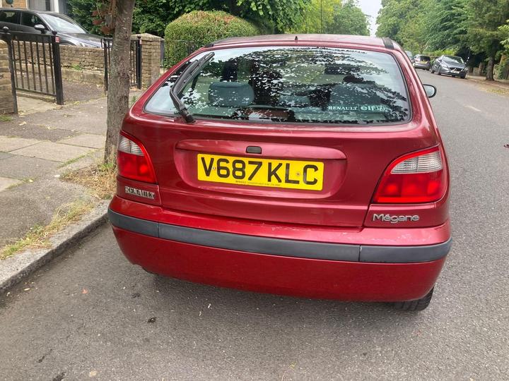 Renault Megane - 1.6 16v Alize 5dr - ulez 50k genuine year mot - Image 15