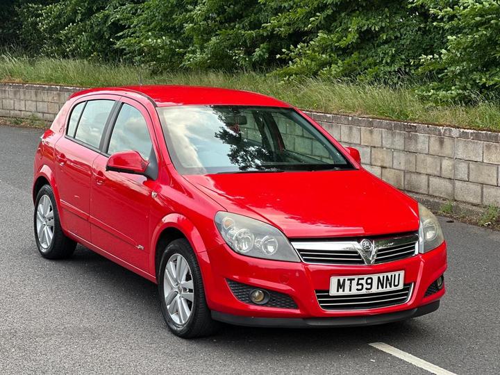 Cheap Vauxhall Astra - 1.6i 16v SXi 5dr - Mot/drives well/px to clear for sale in Leicester, Leicestershire