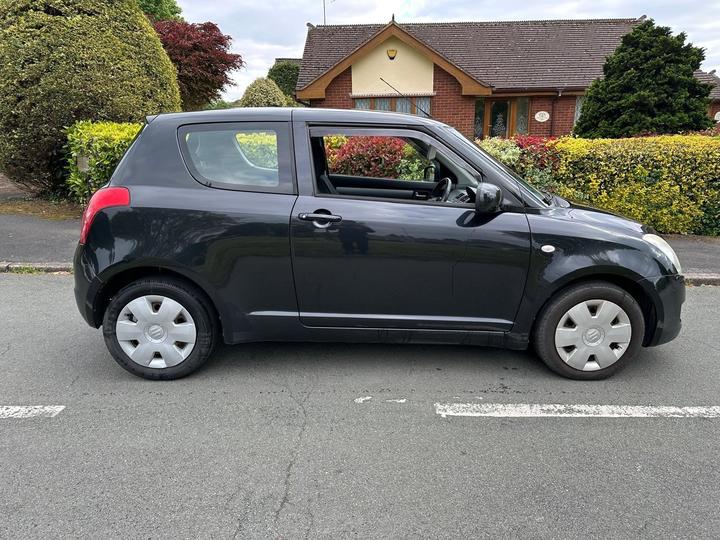 Suzuki Swift - 1.3 SZ2 3dr - 11 months MOT 2 KEYS ULEZ FREE - Image 16
