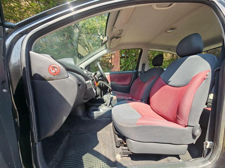 Toyota Yaris - 1.3 VVT-i Colour Collection 3dr - MORE INFORMATION COMING SOON - Image 11