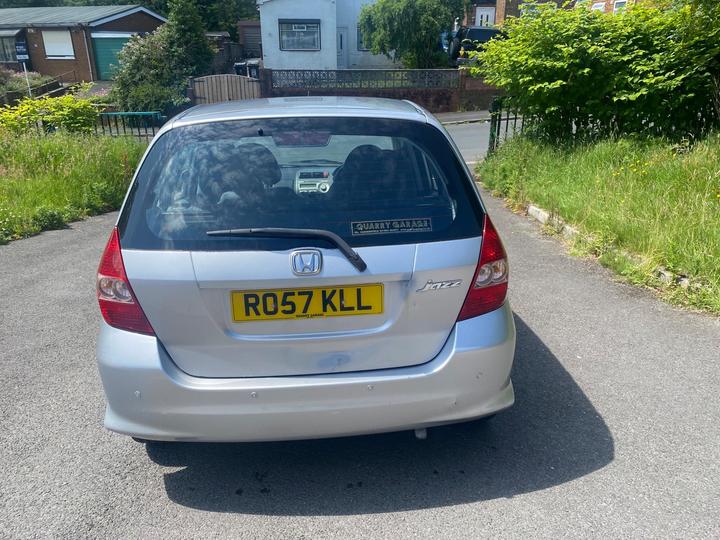 Honda Jazz - 1.4 i-DSI SE 5dr - Low miles, long MOT, 2 x keys - Image 6