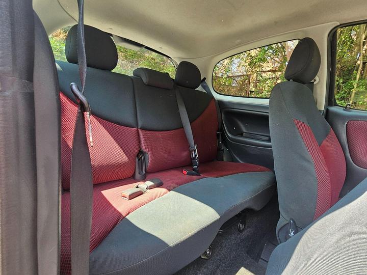 Toyota Yaris - 1.3 VVT-i Colour Collection 3dr - MORE INFORMATION COMING SOON - Image 14